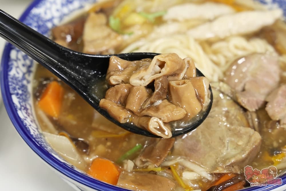 台南老字號「福樓」開台式小吃店!炸土魠魚、古早味羹麵必吃,飯卷80元起 台南老字號「福樓」開台式小吃店!炸土魠魚、古早味羹麵必吃,飯卷80元起