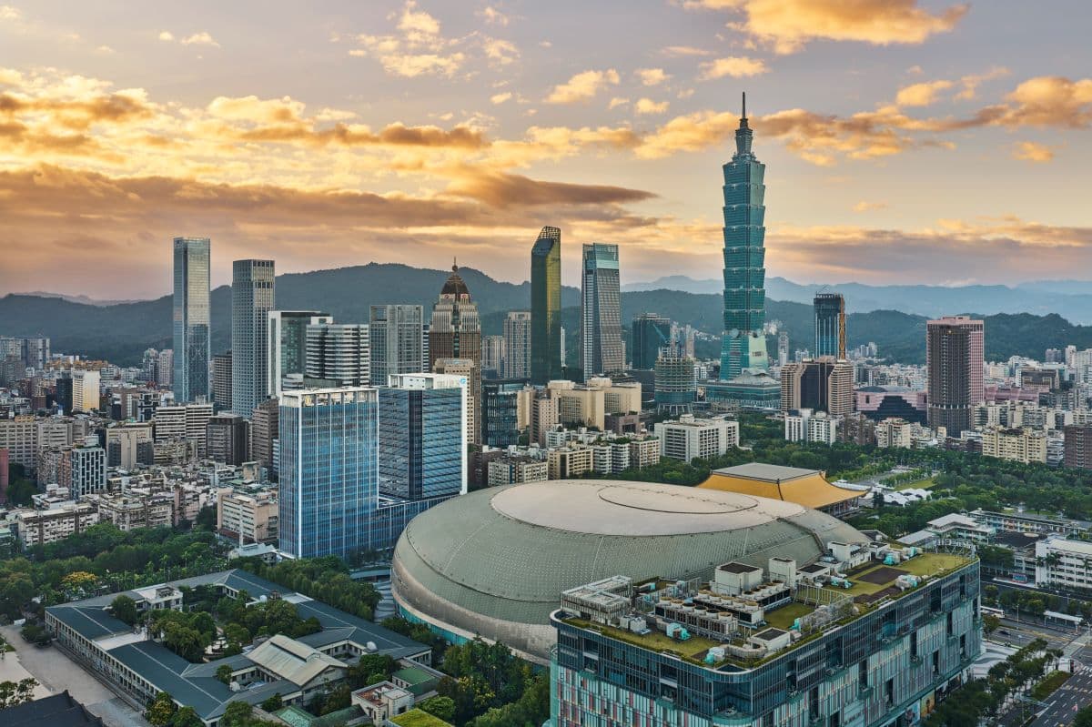 台北洲際酒店開箱!緊鄰大巨蛋、房內欣賞101,吃到飽Buffet爽嗑龍蝦、帝王蟹 台北洲際酒店開箱!緊鄰大巨蛋、房內欣賞101,吃到飽Buffet爽嗑龍蝦、帝王蟹