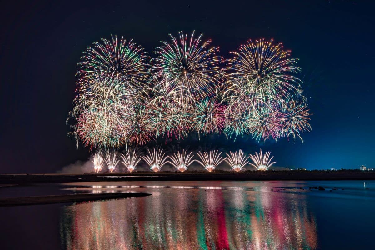 2026國慶煙火在台東!絕美山海當背景,煙火時間、觀賞地點、年度主題一次看 2026國慶煙火在台東!絕美山海當背景,煙火時間、觀賞地點、年度主題一次看