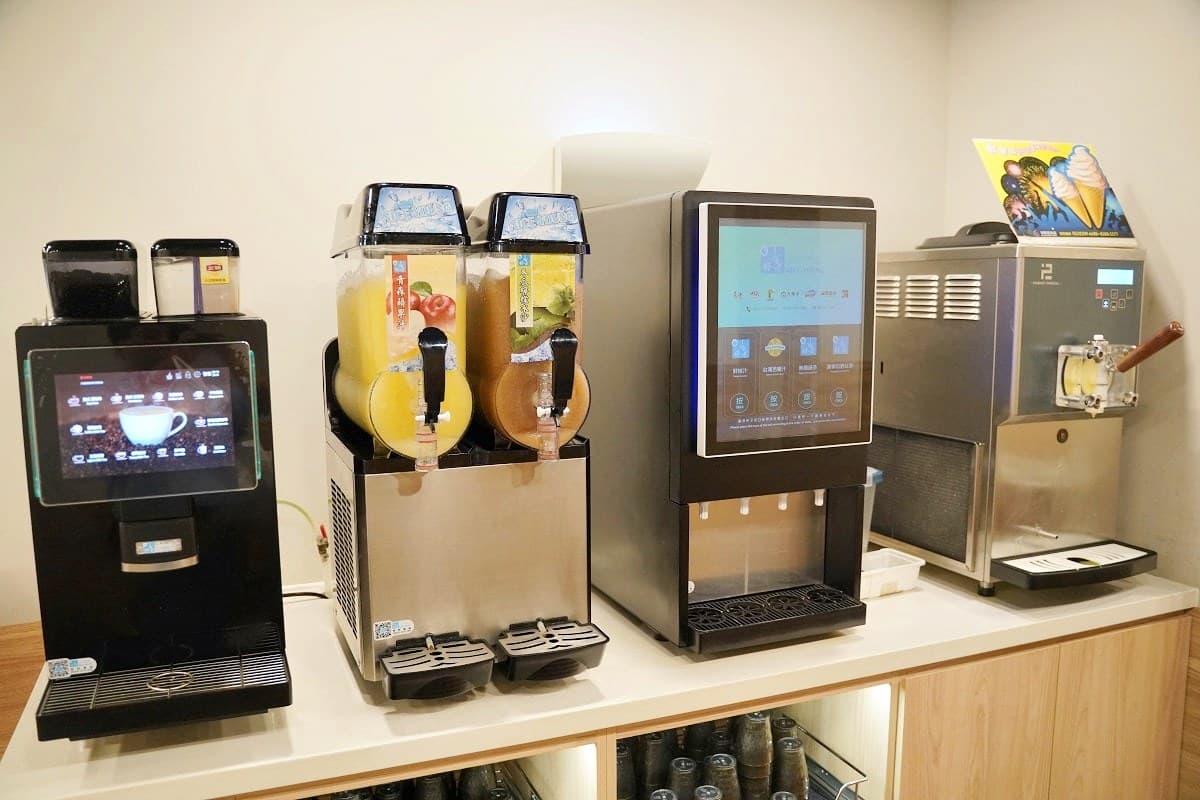 平價小火鍋170元起!8款自助吧滷肉飯、霜淇淋吃到飽,必嗑起司牛奶鍋 平價小火鍋170元起!8款自助吧滷肉飯、霜淇淋吃到飽,必嗑起司牛奶鍋