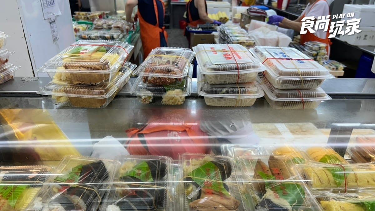 鶯歌「阿婆壽司」為何屹立不搖?網友點名2大優勢:國外找不到這味道 鶯歌「阿婆壽司」為何屹立不搖?網友點名2大優勢:國外找不到這味道