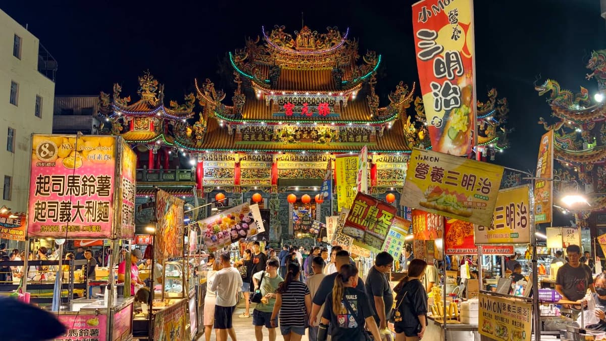 高雄全新廟口夜市!「大社保安夜市」新開幕,每週只開1天、美食攤位多