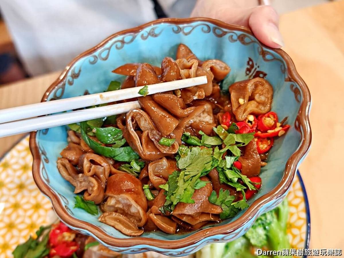 三重最強滷肉飯9家!五大天王、必比登推薦名店、黃仁勳愛店一次看 三重最強滷肉飯9家!五大天王、必比登推薦名店、黃仁勳愛店一次看