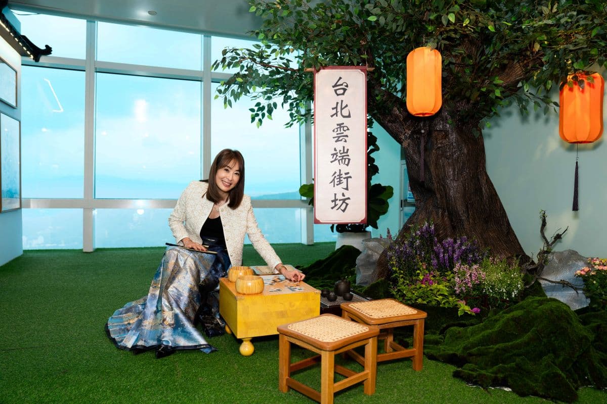 故宮登上台北101!坐龍椅當皇帝、打卡5大沉浸式場景,逾50款聯名周邊開賣 故宮登上台北101!坐龍椅當皇帝、打卡5大沉浸式場景,逾50款聯名周邊開賣