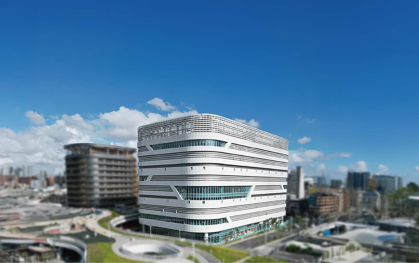 高雄百貨又多1間!搭台鐵、捷運都能抵達,預計這時開幕、引進逾150個品牌 高雄百貨又多1間!搭台鐵、捷運都能抵達,預計這時開幕、引進逾150個品牌