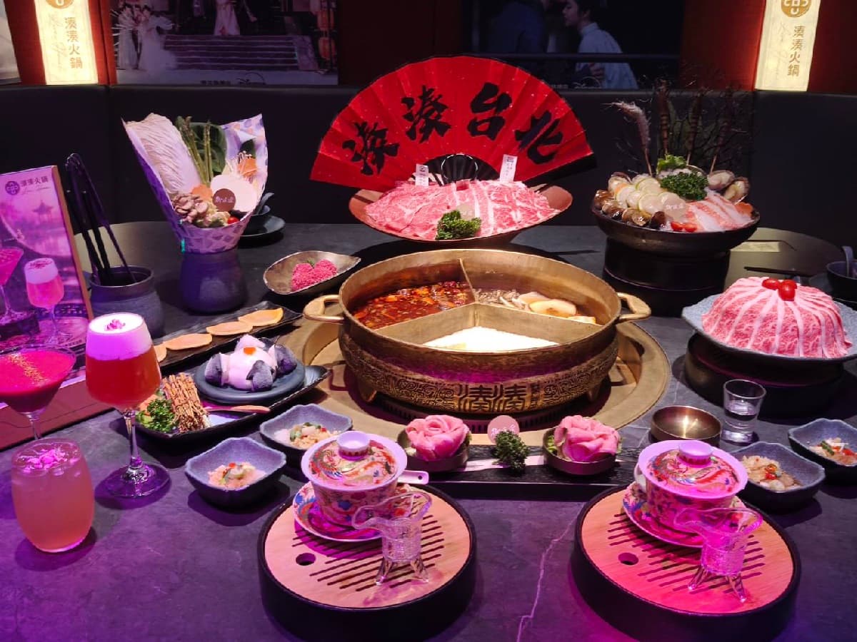 玩日韓折8000元、飲品買一送一!10月下旬優惠18家,再抽好市多超夯日本零食 玩日韓折8000元、飲品買一送一!10月下旬優惠18家,再抽好市多超夯日本零食