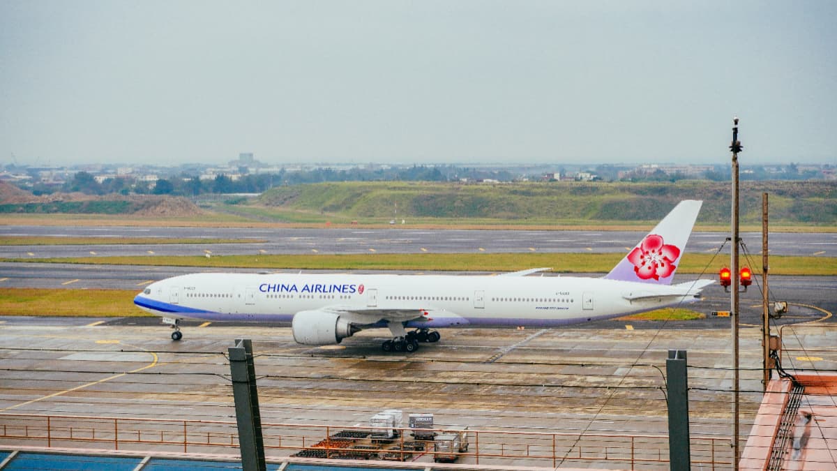 航空線上旅展開搶!6大航空優惠一次看:華航76折、5994元飛釜山,星宇全航線85折 航空線上旅展開搶!6大航空優惠一次看:華航76折、5994元飛釜山,星宇全航線85折