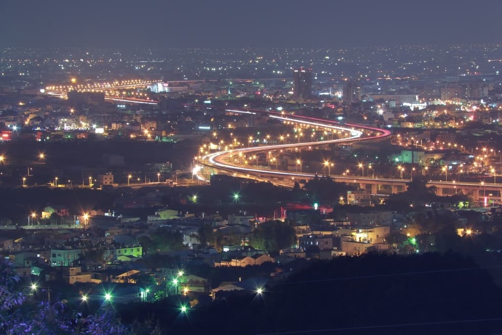 彰化餐廳推薦11家:八卦山吃鍋泡腳、高鐵夜景、老宅台菜,聚餐約會一次收藏 彰化餐廳推薦11家:八卦山吃鍋泡腳、高鐵夜景、老宅台菜,聚餐約會一次收藏