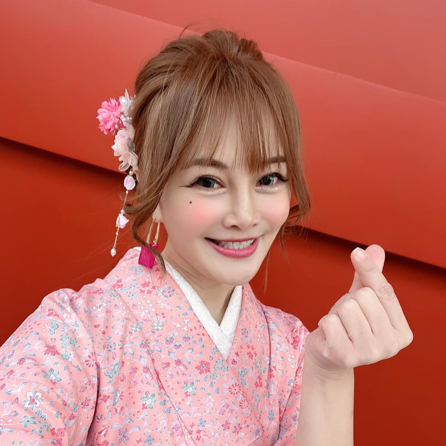 蹦啾謝蘿莉 蹦啾謝蘿莉