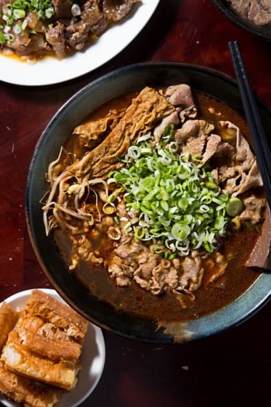 5家最狂創意牛肉麵! 一碗賣一萬元憑什麼? 5家最狂創意牛肉麵! 一碗賣一萬元憑什麼?