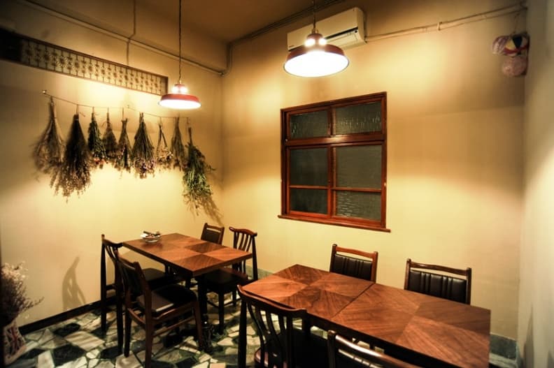 彷彿置身日本的梅酒屋,坐下喝杯酸甜滋味!