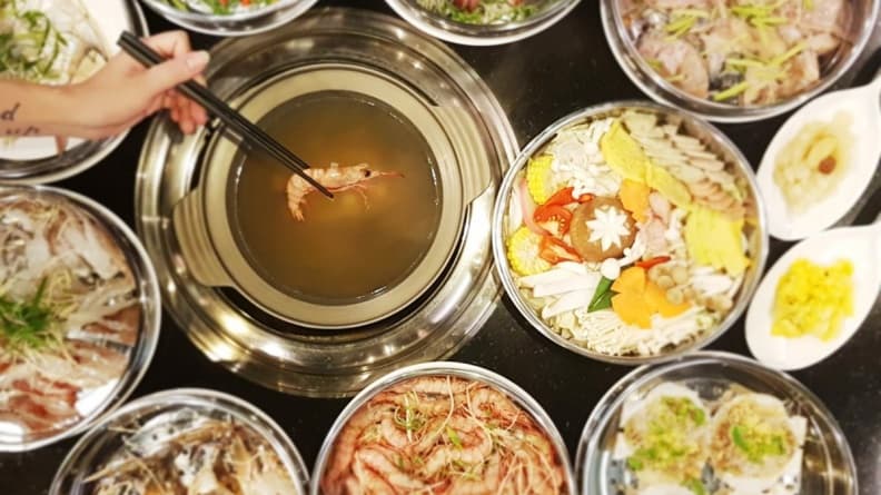 船長開店「漁船艦隊」直送 蒸氣火鍋什麼魚都吃得到