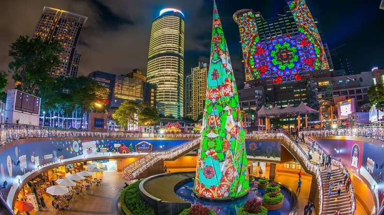 新北市政府再度與締造金氏世界紀錄的新加坡頂尖投影團隊Hexogon Solution合作投射「全臺面積最大動態式互動光雕環景劇場」 - 新北市政府再度與締造金氏世界紀錄的新加坡頂尖投影團隊Hexogon Solution合作投射「全臺面積最大動態式互動光雕環景劇場」.jpg 新北市政府再度與締造金氏世界紀錄的新加坡頂尖投影團隊Hexogon Solution合作投射「全臺面積最大動態式互動光雕環景劇場」.jpg