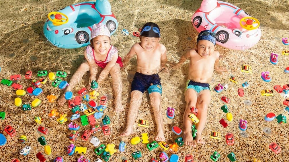 雷射太空迷宮、1500坪水世界 這親子飯店「玩到睡覺前一分鐘」