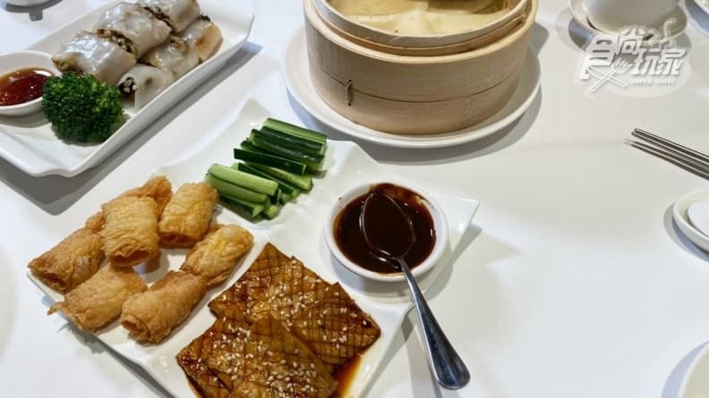 桃園必吃港式蔬食!迷你冰火菠蘿油超誘人,京味醬燒杏菇宛如北京烤鴨