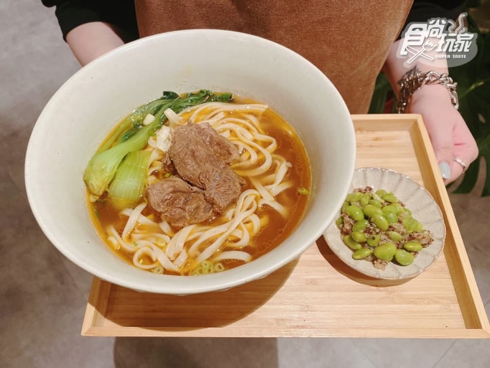 「無花果可頌鬆餅」必點!IG絕美咖啡廳冬季新品一次看,還有耶誕小麋鹿蛋糕 「無花果可頌鬆餅」必點!IG絕美咖啡廳冬季新品一次看,還有耶誕小麋鹿蛋糕