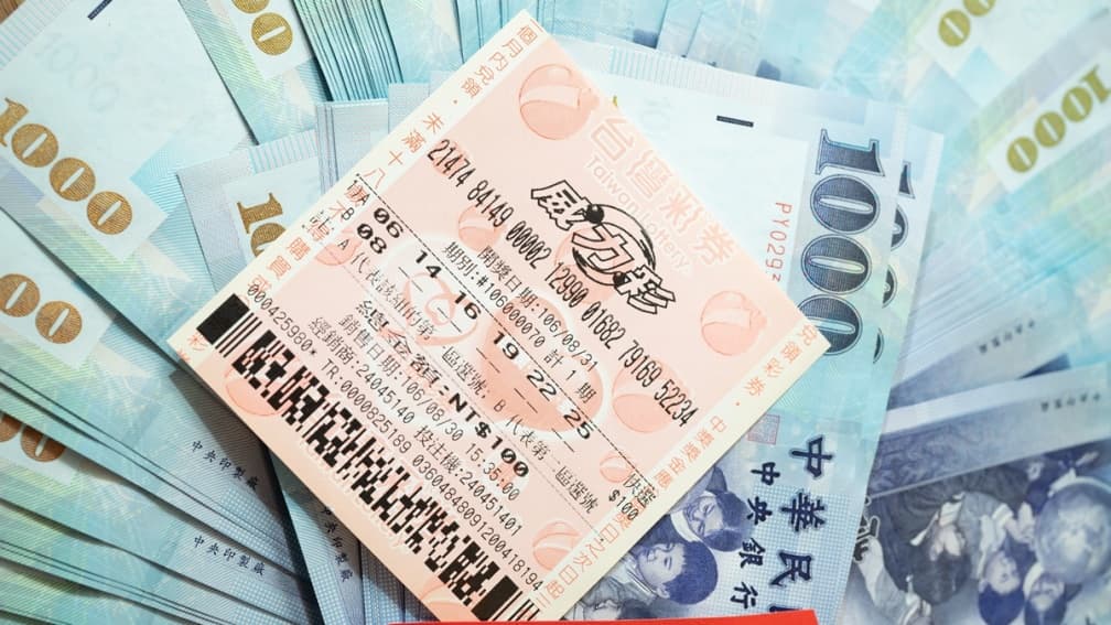 本週四威力彩上看10億!2生肖財運旺,想中獎快拜「這2神」