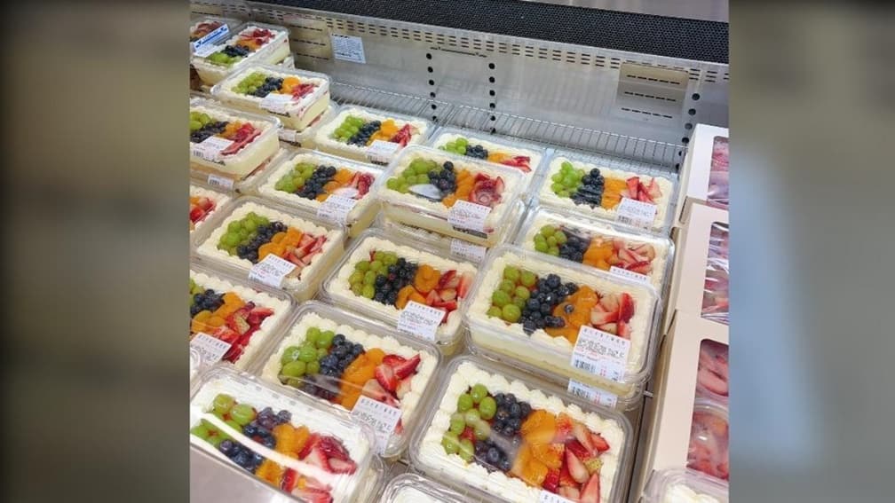 好市多神級甜點「水果千層」推寶盒版!網友讚:屌打市售蛋糕,CP值超高 好市多神級甜點「水果千層」推寶盒版!網友讚:屌打市售蛋糕,CP值超高