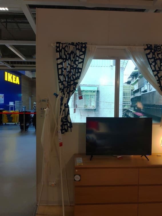 IKEA賣場1神物太逼真!網友敲碗求上架:家裡廁所超需要 IKEA賣場1神物太逼真!網友敲碗求上架:家裡廁所超需要