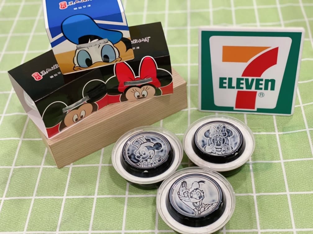 7-11哆啦A夢冰、泰奶霜淇淋!黑丸迪士尼奶凍推新款,再嗑COLD STONE買一送一 7-11哆啦A夢冰、泰奶霜淇淋!黑丸迪士尼奶凍推新款,再嗑COLD STONE買一送一