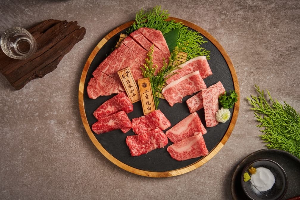 8月新菜單12家吃起來!鰻蟹鮭鰻魚飯、粉系芭比霜淇淋、爆量起司咔滋餅 8月新菜單12家吃起來!鰻蟹鮭鰻魚飯、粉系芭比霜淇淋、爆量起司咔滋餅