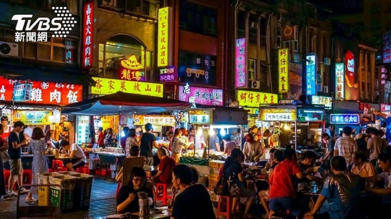 台灣哪種小吃過譽?蚵嗲、阿給入列,最多網友點名「它」:最雷沒有之一 台灣哪種小吃過譽?蚵嗲、阿給入列,最多網友點名「它」:最雷沒有之一