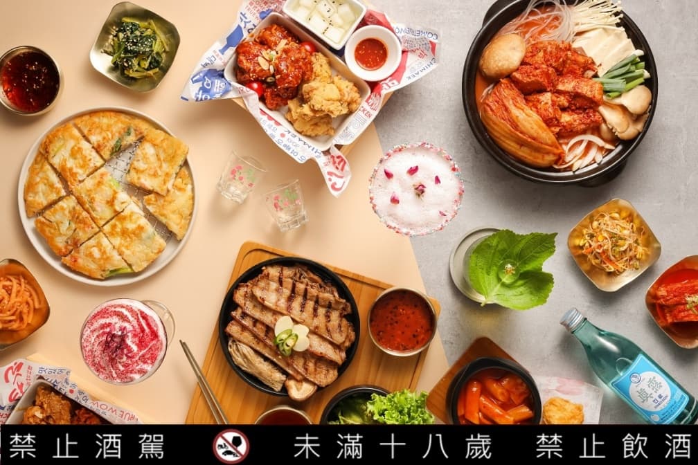 K-POP迷站出來!王品韓式料理「初瓦」插旗高雄,拿應援物打8折、主食免費升級 K-POP迷站出來!王品韓式料理「初瓦」插旗高雄,拿應援物打8折、主食免費升級