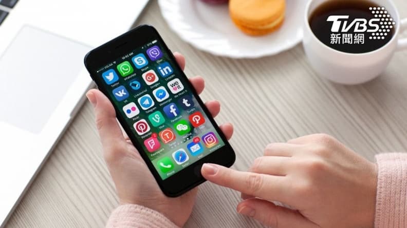 哪代iPhone CP值最高?他i7用7年想換機問卦,一票網友推「它」便宜實惠 哪代iPhone CP值最高?他i7用7年想換機問卦,一票網友推「它」便宜實惠