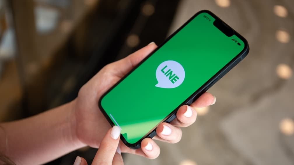 LINE新功能上線!「AI訊息摘要」一鍵快速總結聊天重點