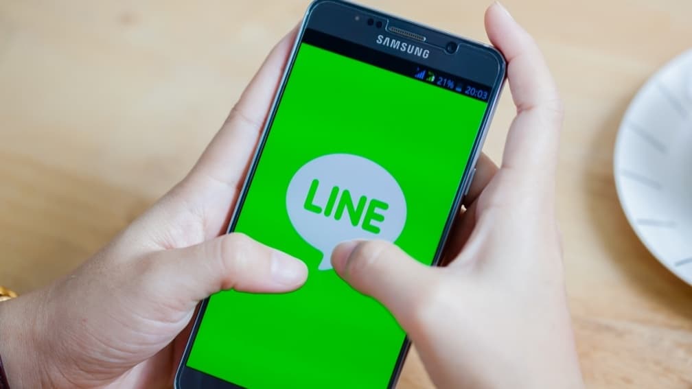 換新手機必看!LINE公開2步驟無痛轉移資料,先設定好備份啟用碼