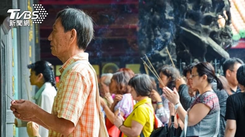 11/27「下元節」迎水官大帝聖誕日!祭拜、禁忌、轉運一次看,4生肖明年犯太歲 11/27「下元節」迎水官大帝聖誕日!祭拜、禁忌、轉運一次看,4生肖明年犯太歲