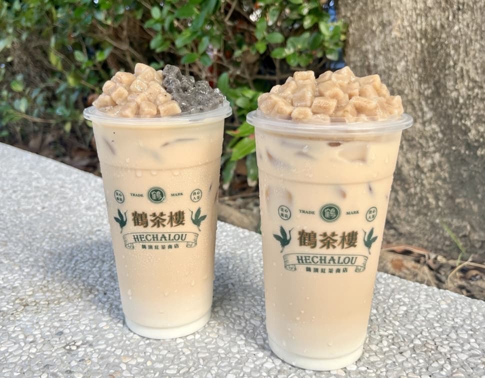 第2杯半價!鶴茶樓新品奶茶「花生粉角」吃得到花生粒,還有芝麻粉角 第2杯半價!鶴茶樓新品奶茶「花生粉角」吃得到花生粒,還有芝麻粉角