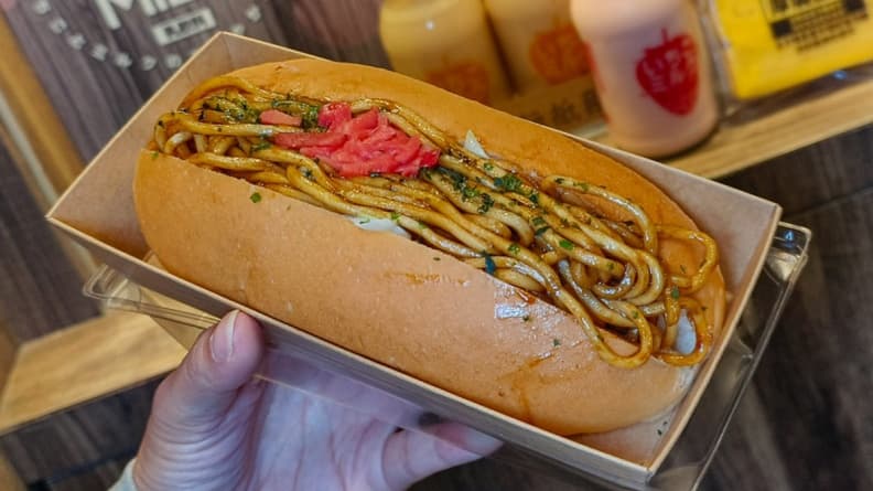 福岡天神屋台炒麵麵包