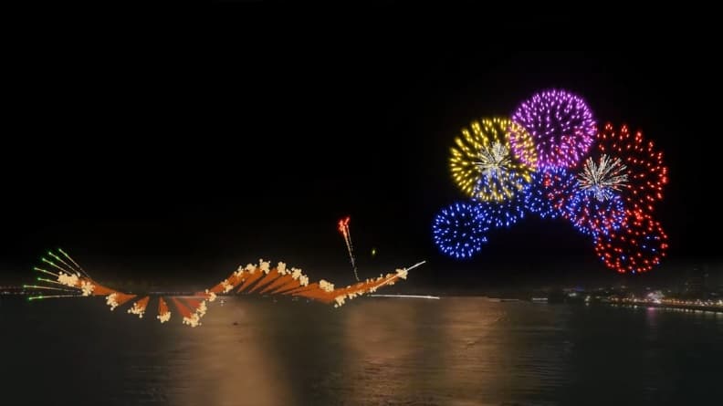 新北跨年卡位最佳觀賞點!賞淡水八里,「1314跨河煙火」八篇章