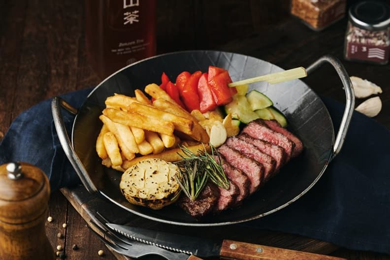 免費吃380元以下便當!燒肉中山超市品牌進駐信義區,美食街嗑帝王蟹、活龍蝦 免費吃380元以下便當!燒肉中山超市品牌進駐信義區,美食街嗑帝王蟹、活龍蝦
