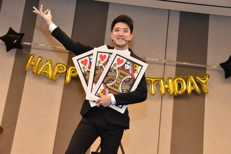 打卡卡娜赫拉財神爺!全台三井OUTLET「新年活動」一次收,再抽巴黎來回機票 打卡卡娜赫拉財神爺!全台三井OUTLET「新年活動」一次收,再抽巴黎來回機票