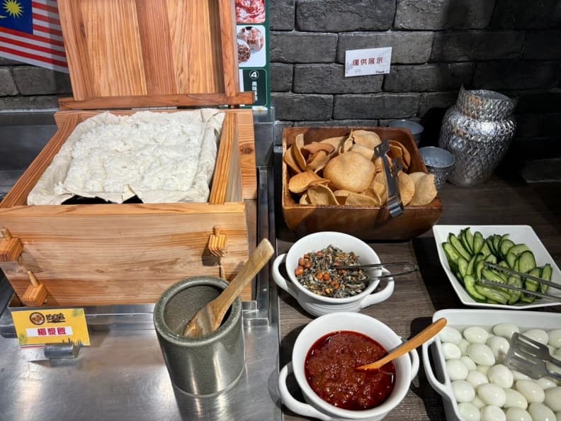 最狂吃到飽「亞洲美食節」登場!手標泰奶、韓式炸雞無限吃,599元起開嗑 最狂吃到飽「亞洲美食節」登場!手標泰奶、韓式炸雞無限吃,599元起開嗑