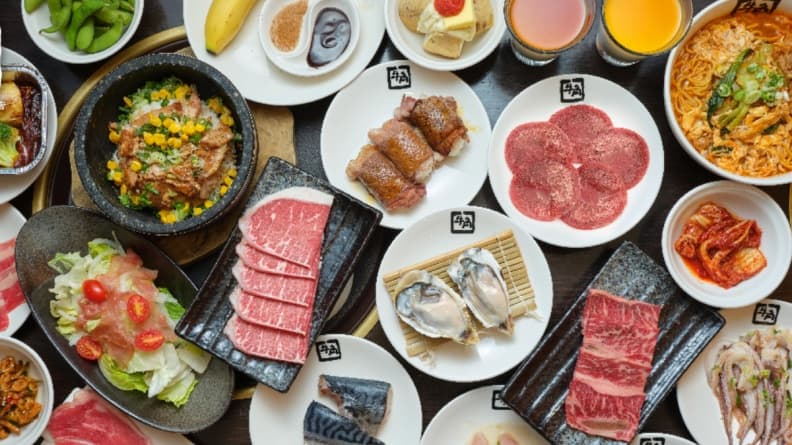 快搶29元牛角燒肉吃到飽!嗑爽牛舌、牛小排現省1220元,再免費領百元折價券 快搶29元牛角燒肉吃到飽!嗑爽牛舌、牛小排現省1220元,再免費領百元折價券