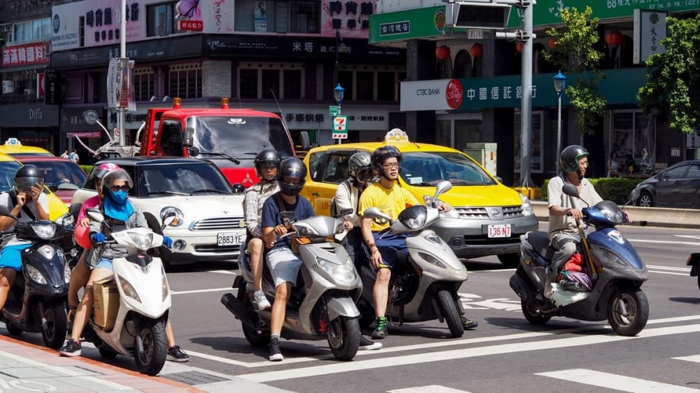 政府加碼補助!機車族「符合條件」可申請2000元,5縣市最高領4000元