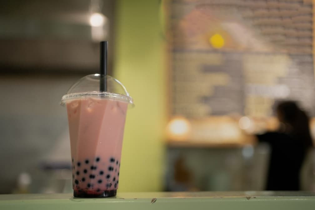 飲料沒喝完隔天還能喝?毒物專家:細菌量遠超家中馬桶,恐食物中毒 飲料沒喝完隔天還能喝?毒物專家:細菌量遠超家中馬桶,恐食物中毒