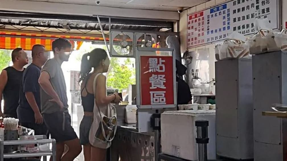 早餐店為何都會問「要不要加點這品項」?內行人揭背後原因:最好賺