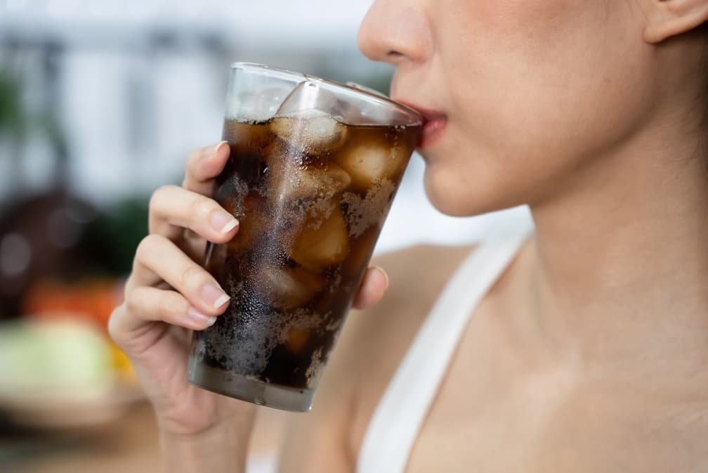 顛覆傳統觀念!專家曝「吃火鍋配2款飲料」易罹患食道癌 顛覆傳統觀念!專家曝「吃火鍋配2款飲料」易罹患食道癌