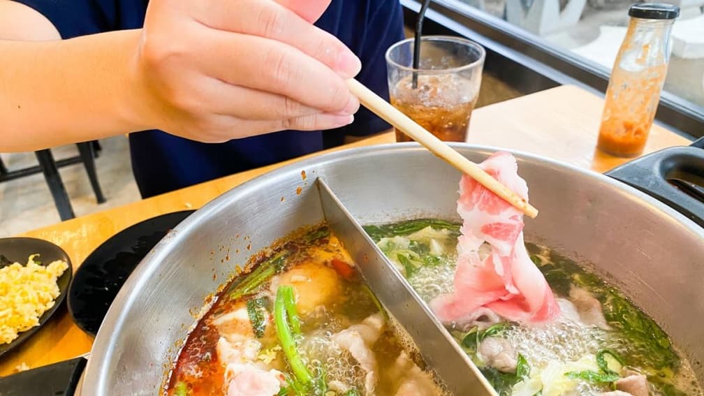 顛覆傳統觀念!專家曝「吃火鍋配2款飲料」易罹患食道癌