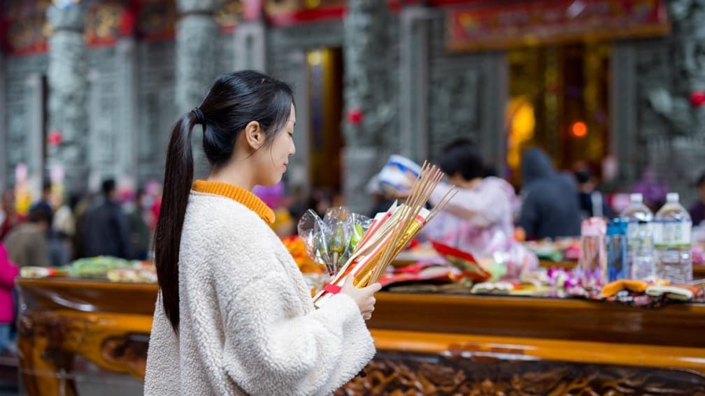 犯太歲會怎樣?安太歲還要點光明燈嗎?2025光明燈、安太歲廟宇推薦12間
