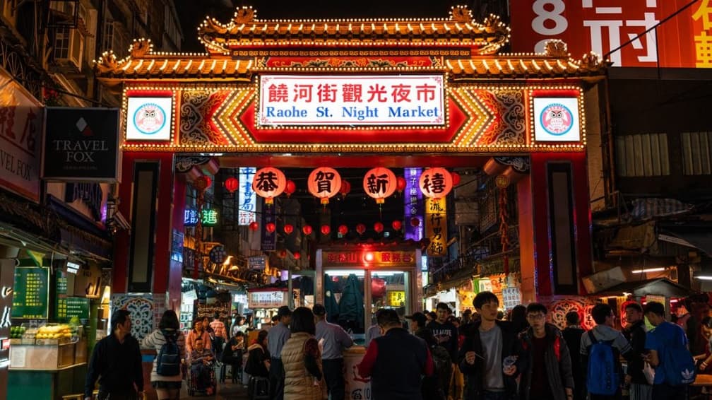 不是雞排、蚵仔煎!陸客來台愛上「1夜市小吃」,老饕激推加1物更美味
