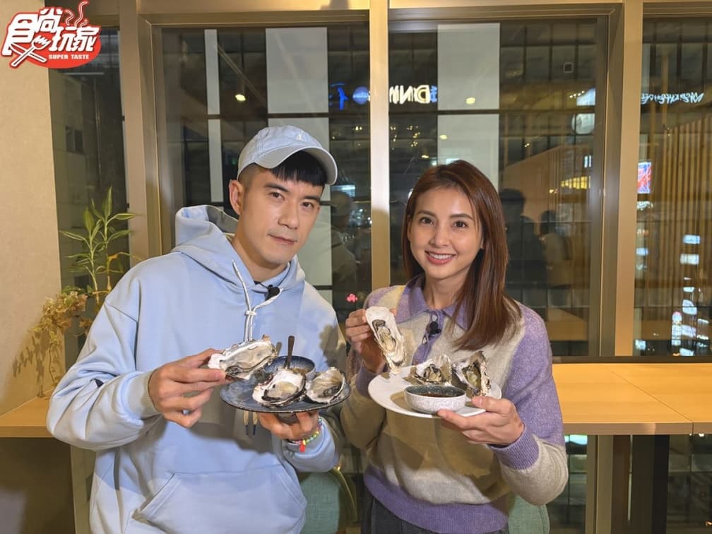 《食尚玩家》出行北海道!JR爽嗑「半人高帝王蟹」,韋汝變裝闖入成人式 《食尚玩家》出行北海道!JR爽嗑「半人高帝王蟹」,韋汝變裝闖入成人式
