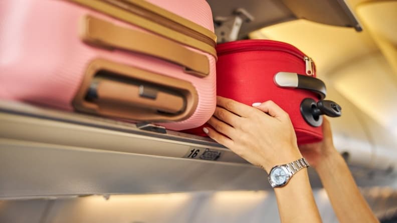 出國搭飛機注意!過安檢千萬別帶「3種NG物品」,以免卡關、錯過班機 出國搭飛機注意!過安檢千萬別帶「3種NG物品」,以免卡關、錯過班機