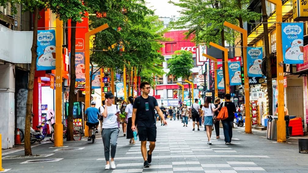比UNIQLO還好逛!外國人來台超愛買「1服飾品牌」,價錢便宜、品質佳