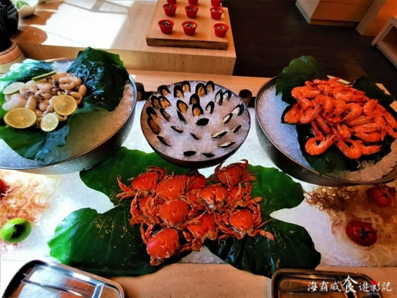 桃園吃到飽一次看!9 間熱門餐廳:澎湃海鮮檯、現切牛排、帝王蟹腳霸氣上桌 優廚西餐廳食物特色
