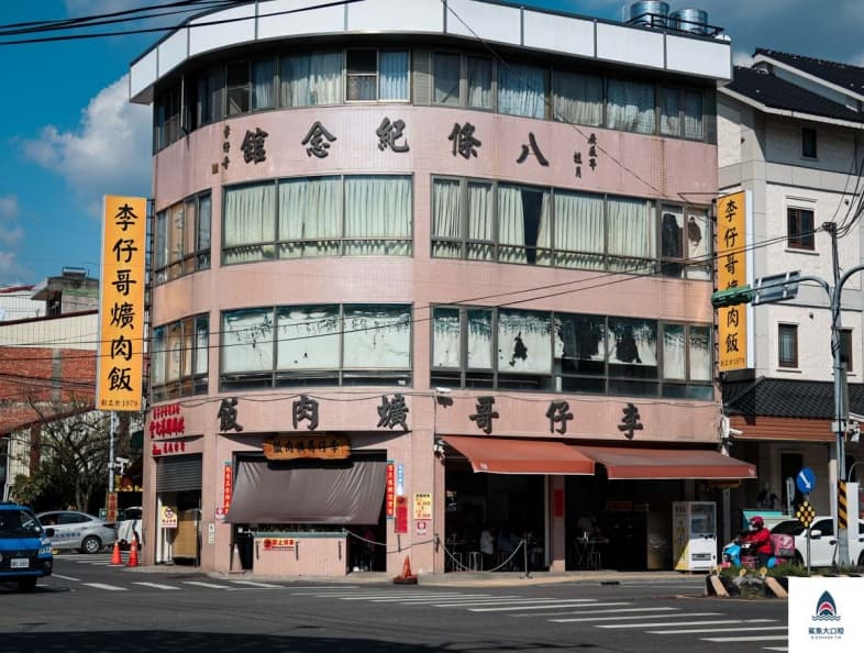 南投美食地圖!草屯、埔里、清境日月潭攻略,必吃意麵肉圓、紅玉紅茶、甕缸雞 南投美食地圖!草屯、埔里、清境日月潭攻略,必吃意麵肉圓、紅玉紅茶、甕缸雞